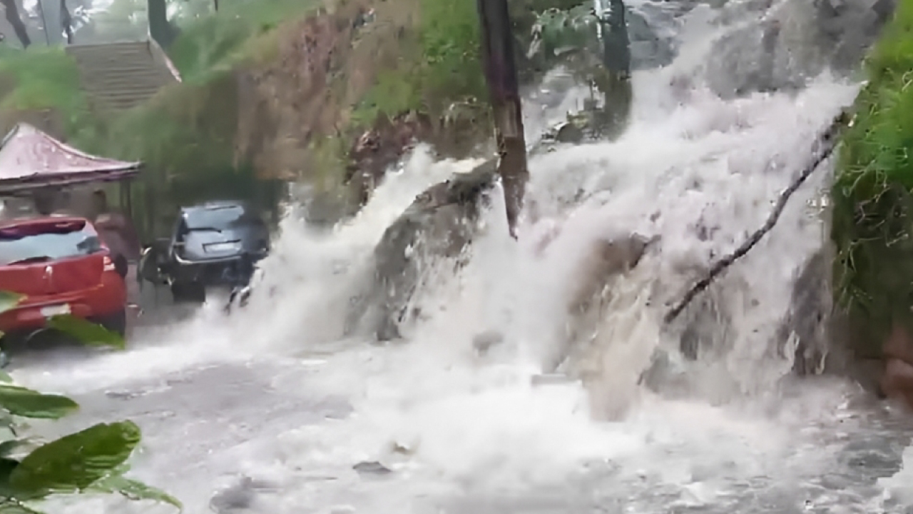 Naucalpan bajo el agua