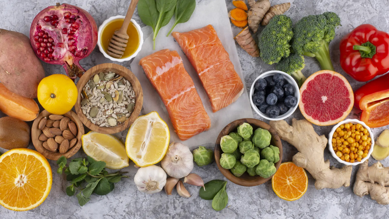 El salmón, destacado como el mejor alimento rico en vitamina D