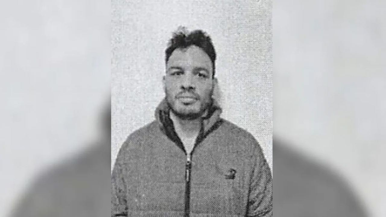 Julio César Chávez Jr. esposado durante su detención en Los Ángeles